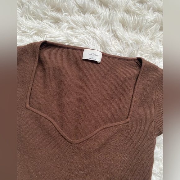 Aritzia Wilfred Tuscany Top - Picture 4 of 9